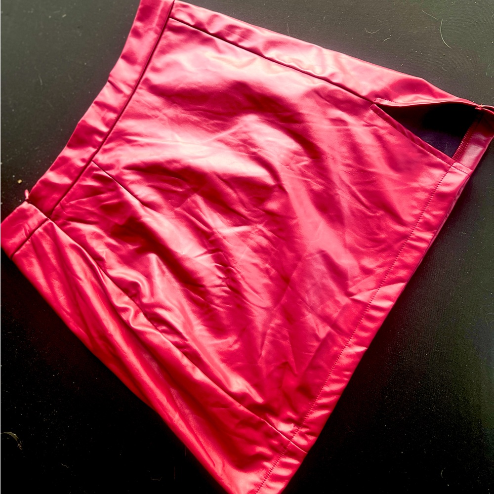 New mini slit skirt leather